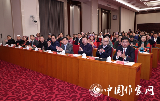 第六屆全國少數(shù)民族文學(xué)創(chuàng)作會(huì)議講座現(xiàn)場