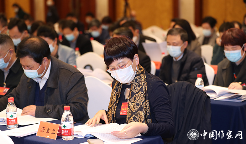 12月12日，中國作家協會第九屆全國委員會第六次全體會議在京舉行