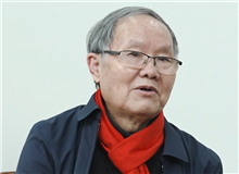 劉慶邦：脫貧攻堅(jiān)是中華民族歷史上的一座豐碑這座豐碑它不是石碑，是口碑，它不是建在地面，是建在億萬(wàn)人民的心中。[詳細(xì)]