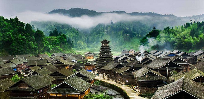 走向光，成為光——略談郭喬的小說集《倒帶》