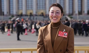 全國政協委員、北京市文聯副主席孟艷