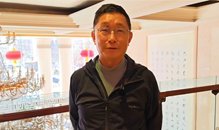 全國政協委員、中國作協副主席阿來