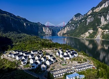 貴州化屋2024年4月12日，中國作家協會到黔西市開展“深入生活、扎根人民”新時代文學實踐點授牌暨全國文學名家走進貴州主題實踐活動。[詳細]