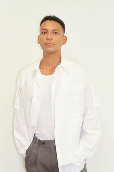 作家安堂何塞。巖澤高雄攝影，日本文學(xué)振興會(huì)圖片